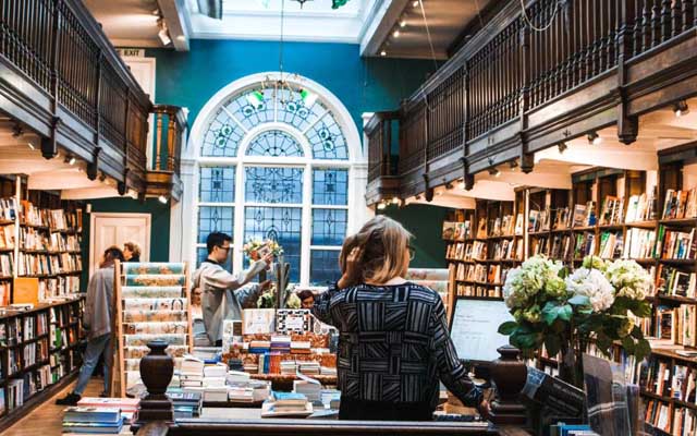 专访十点读书创始人：书店如何打造新零售模式